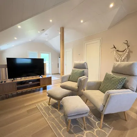 Riihen Vintti Äkäslompolo